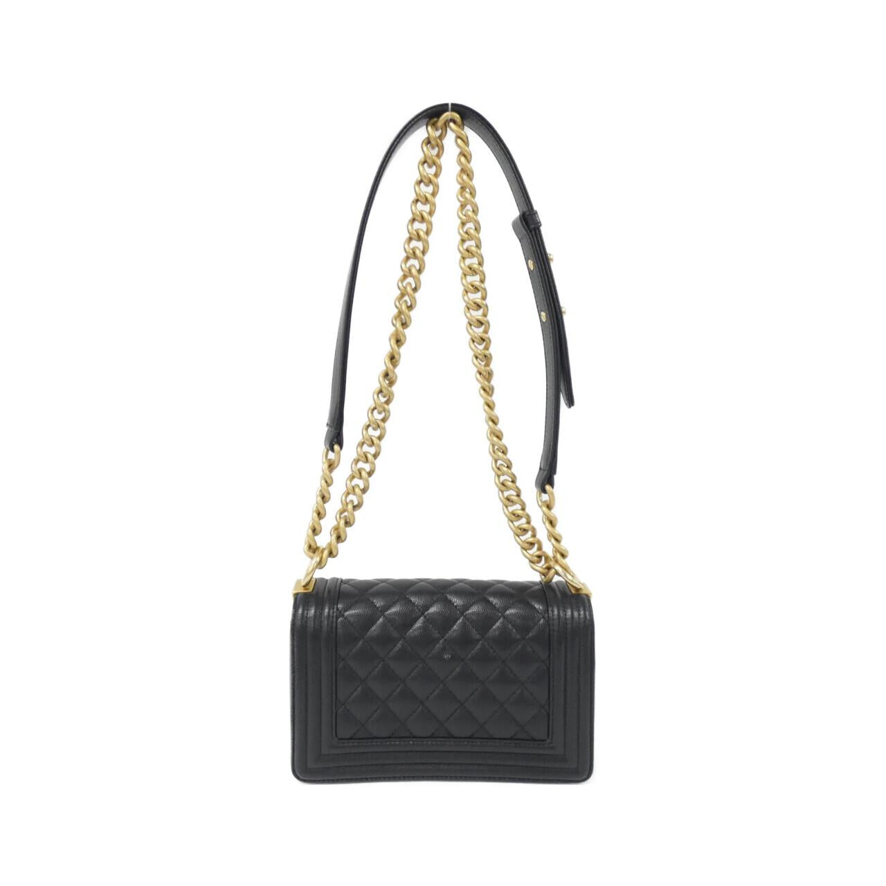 Chanel Boy Chanel Caviar Skin Shoulder Bag