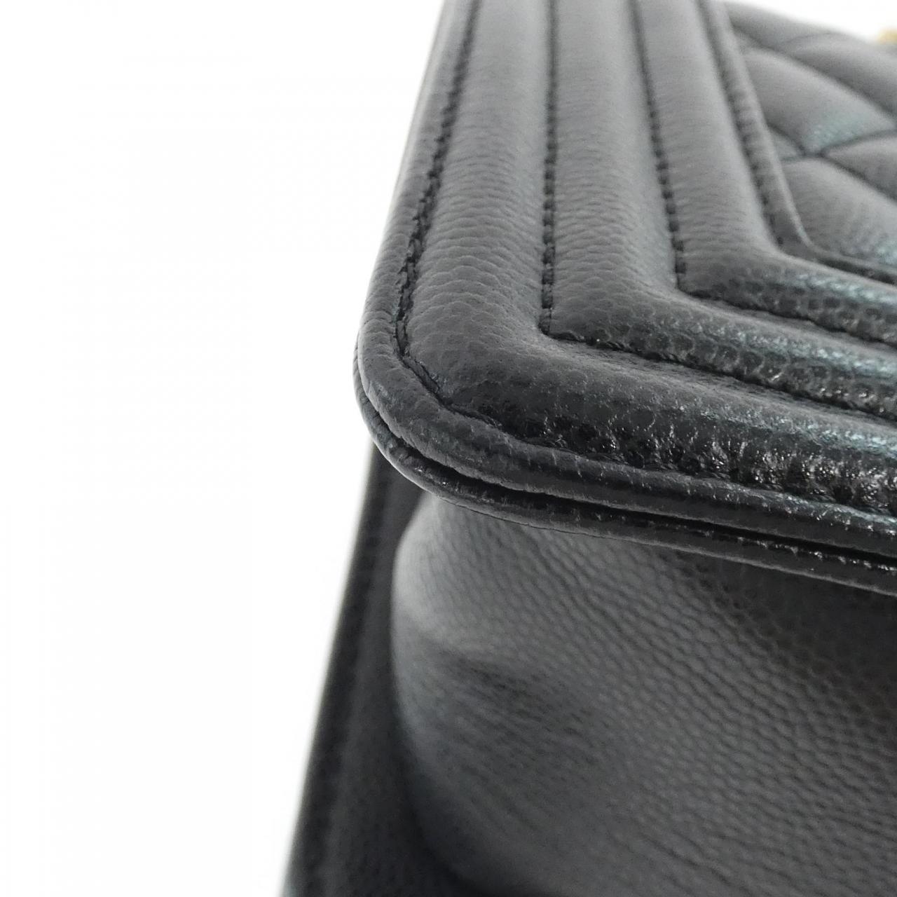 Chanel Boy Chanel Caviar Skin Shoulder Bag