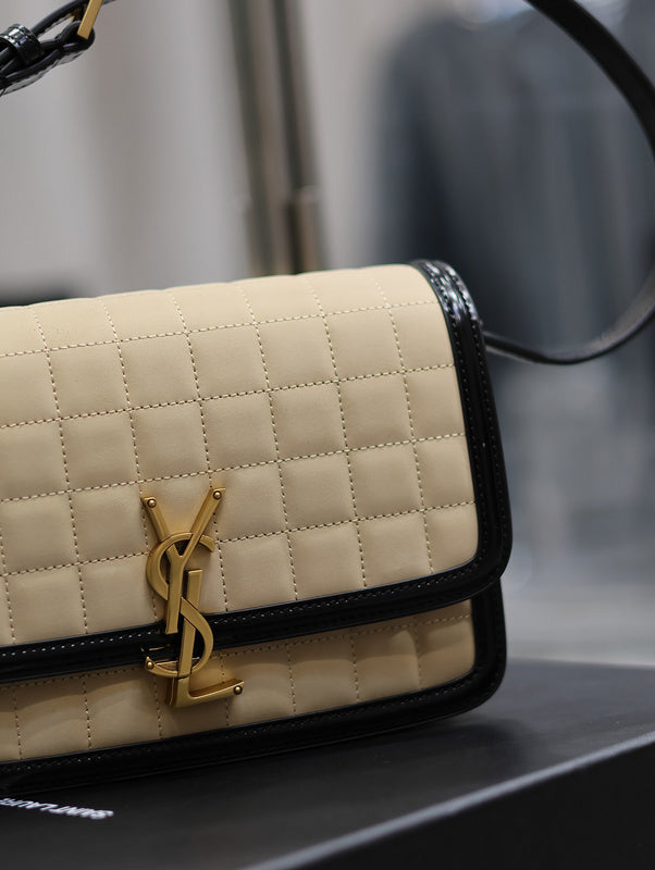 Yves Saint Laurent - Bags