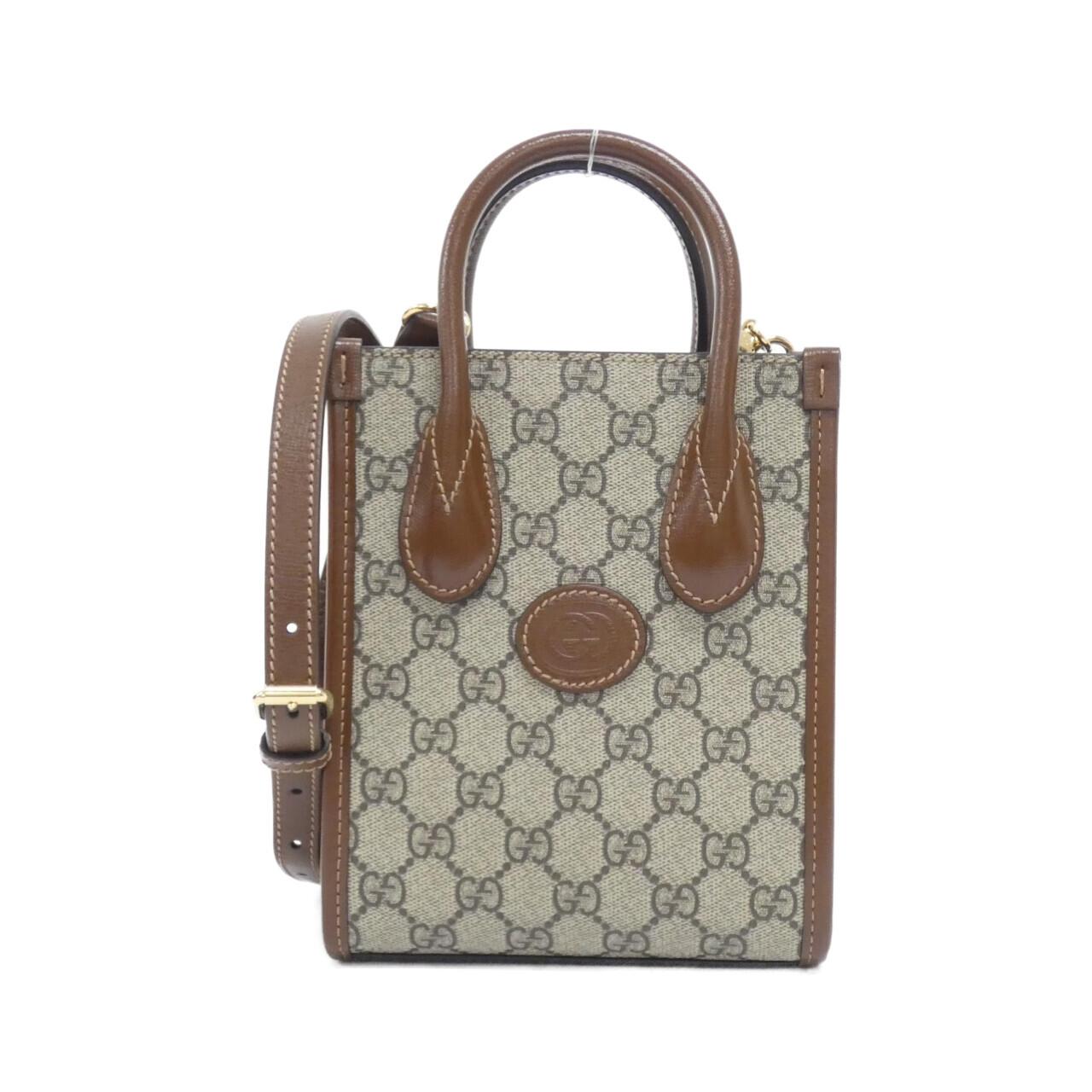 Gucci GG Supreme Canvas Shoulder Bag