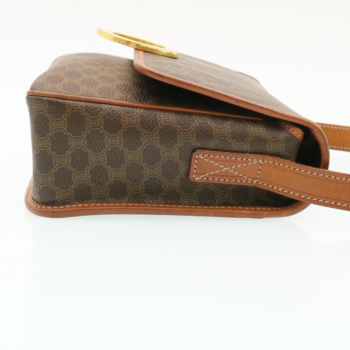 Luxury CELINE Macadam Canvas Circle logo Shoulder Bag Brown 26659