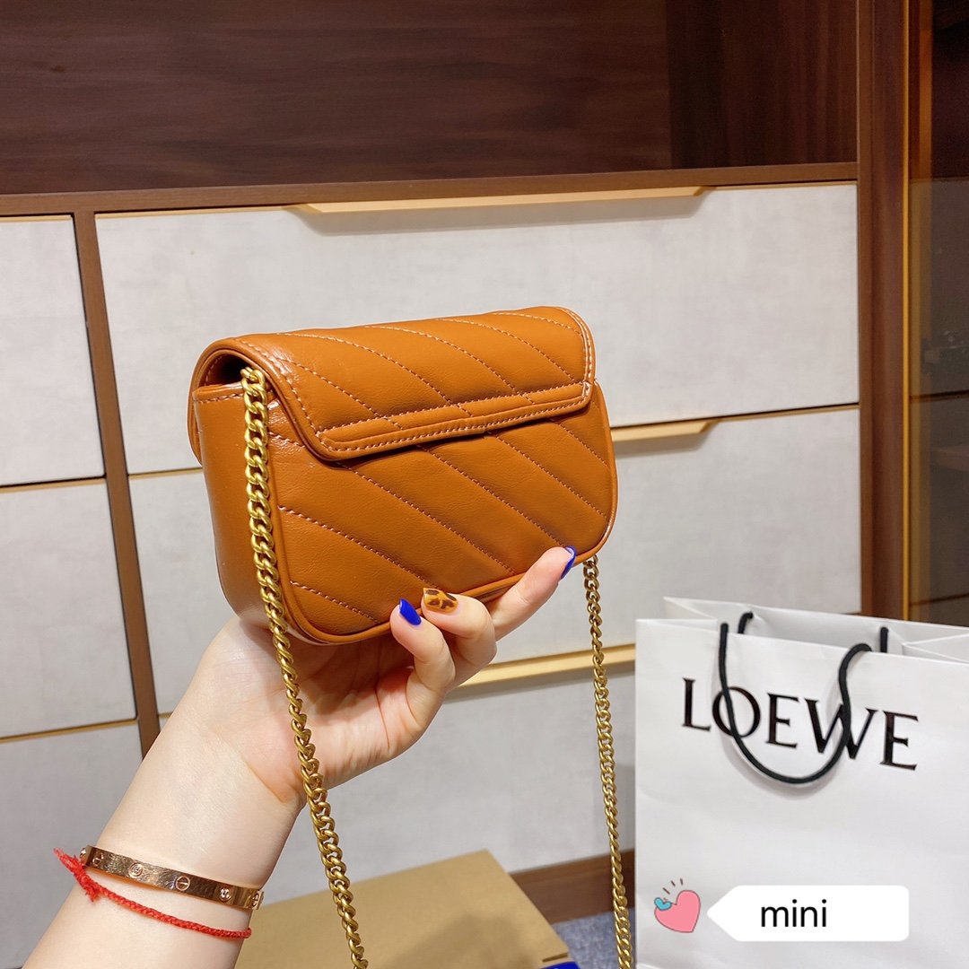 Gucci Arrival Handbag Style 38