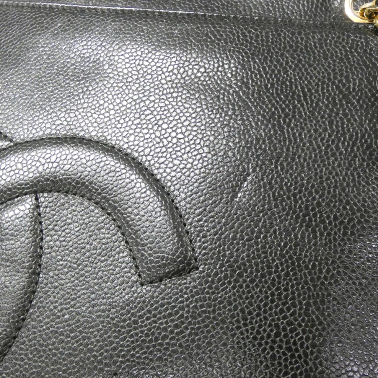 Chanel Caviar Skin Shoulder Bag