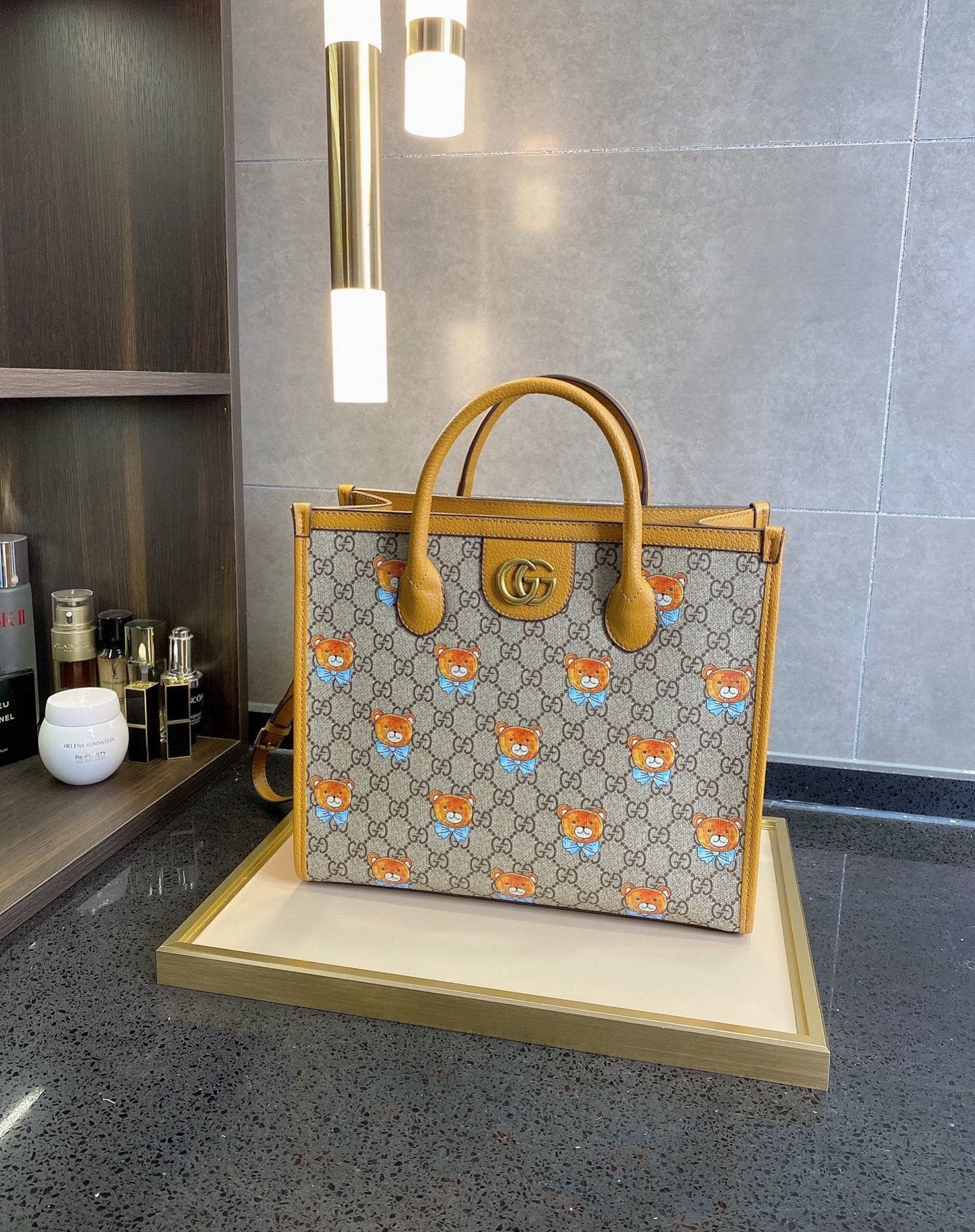 Gucci Arrival Handbag Style 128