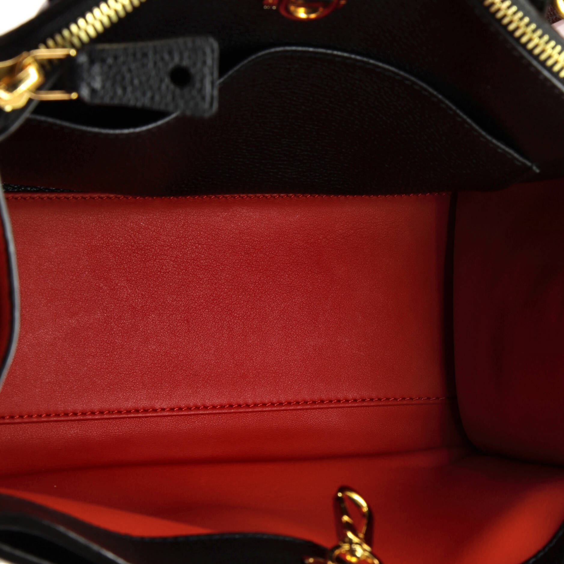 Louis Vuitton City Steamer Handbag Leather PM