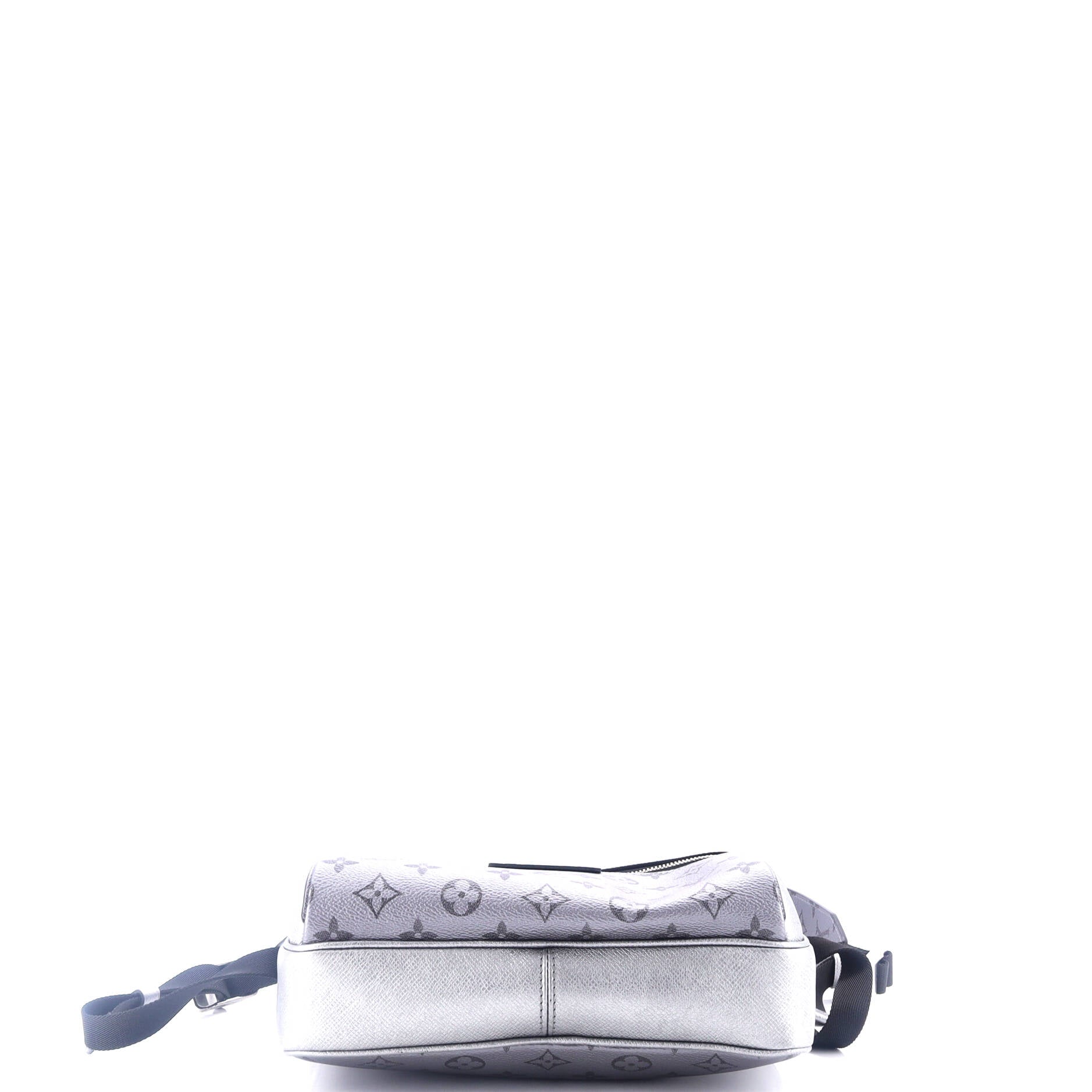 Louis Vuitton Outdoor Messenger Bag Monogram Taigarama