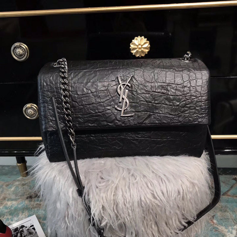 Yves Saint Laurent - Bags