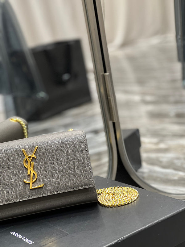 Yves Saint Laurent - Bags