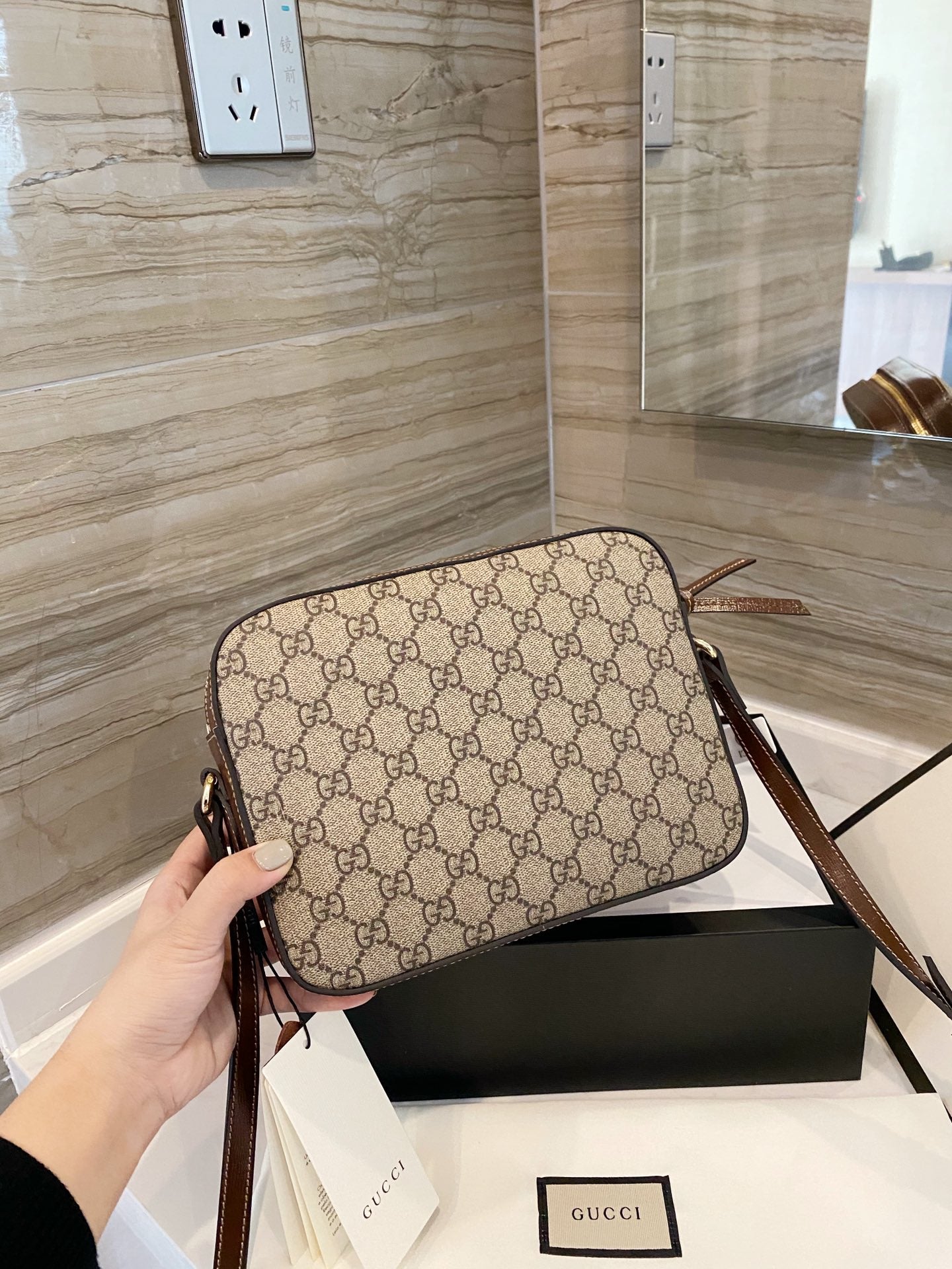 Gucci Arrival Handbag Style 23