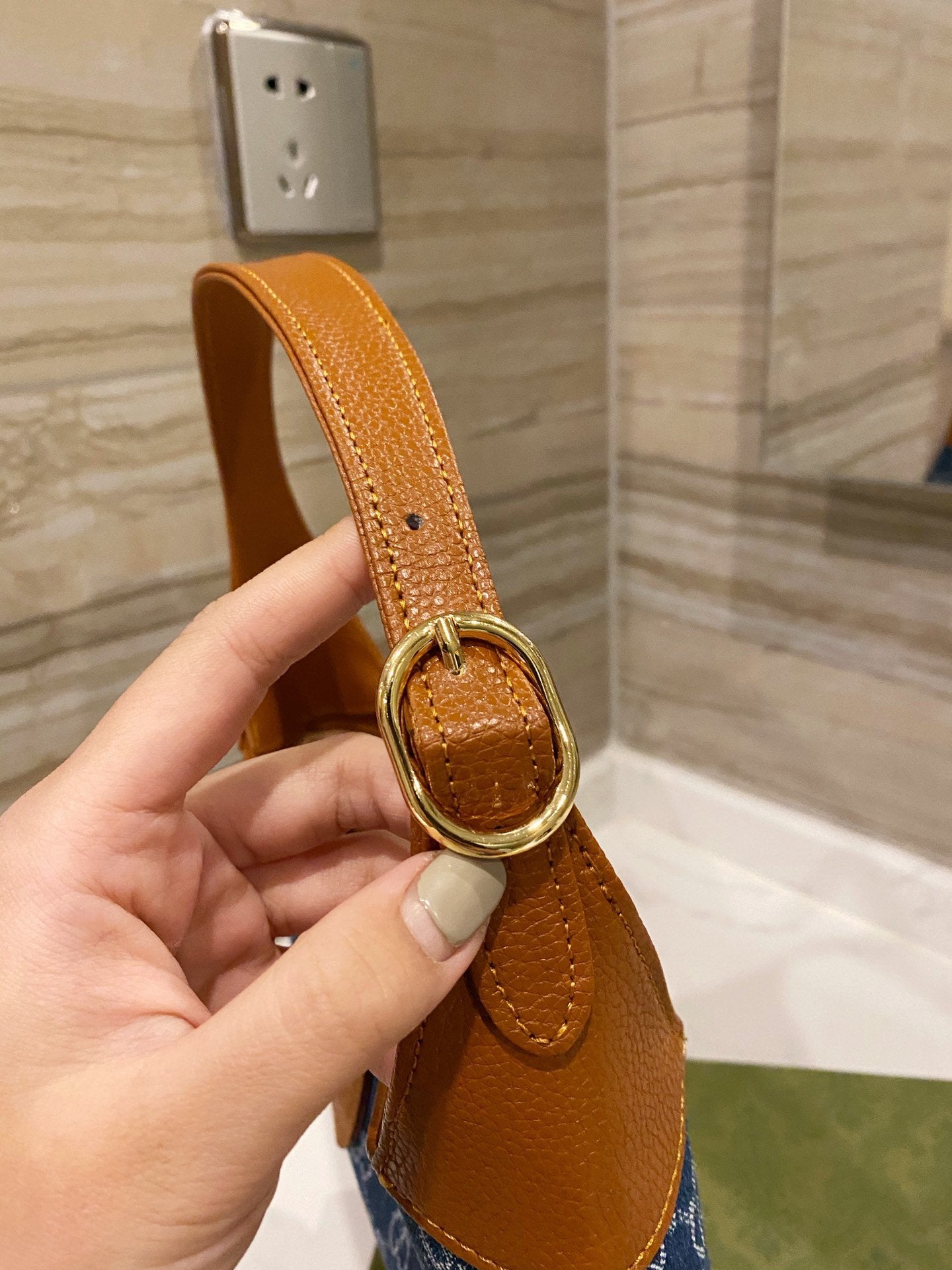 Gucci Arrival Handbag Style 83