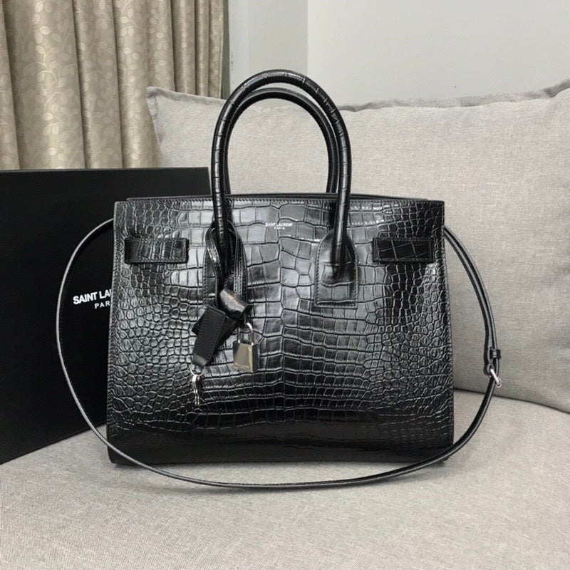 Yves Saint Laurent - Bags