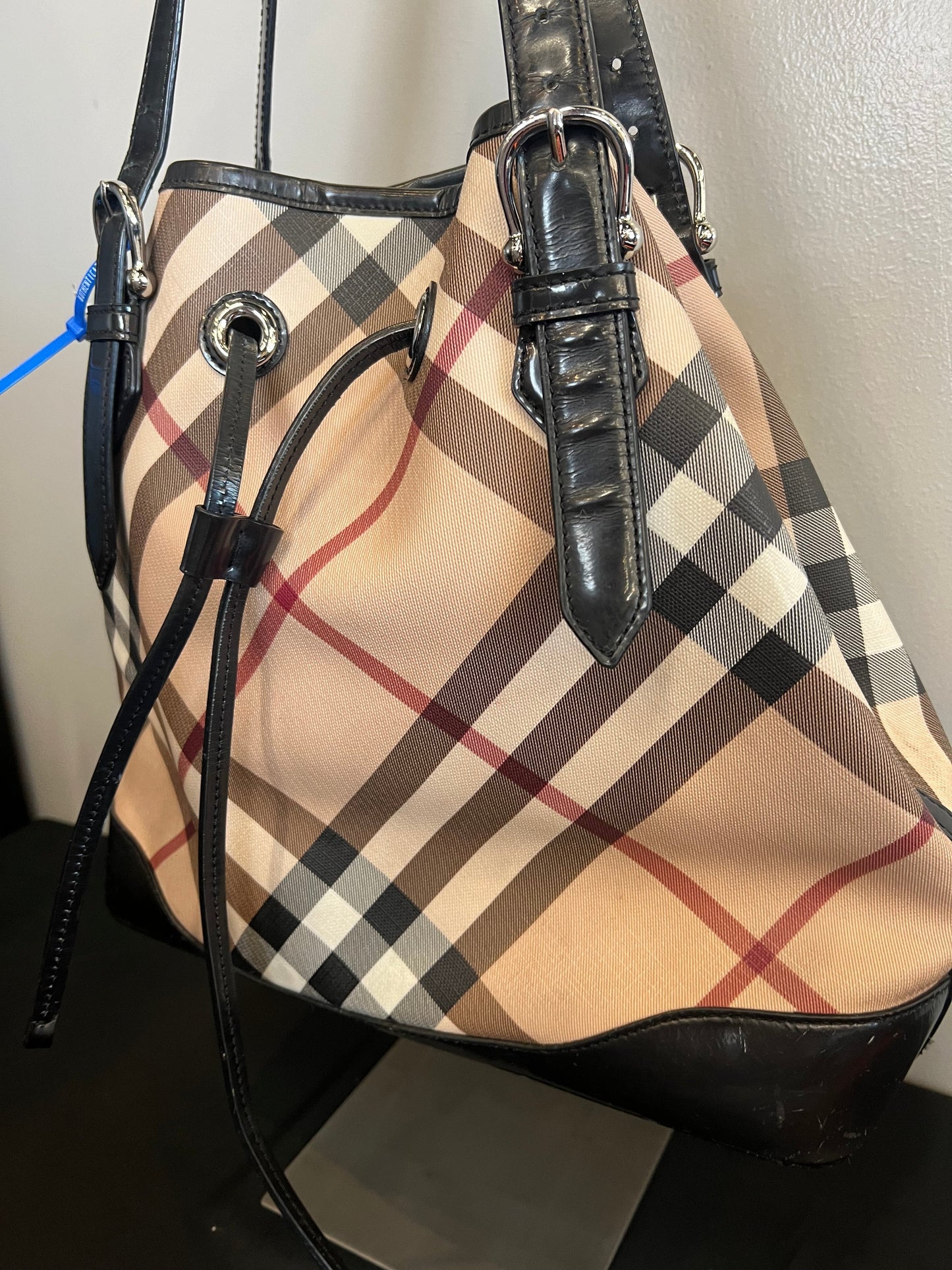 Handbag Luxury Designer By Burberry Size: Medium