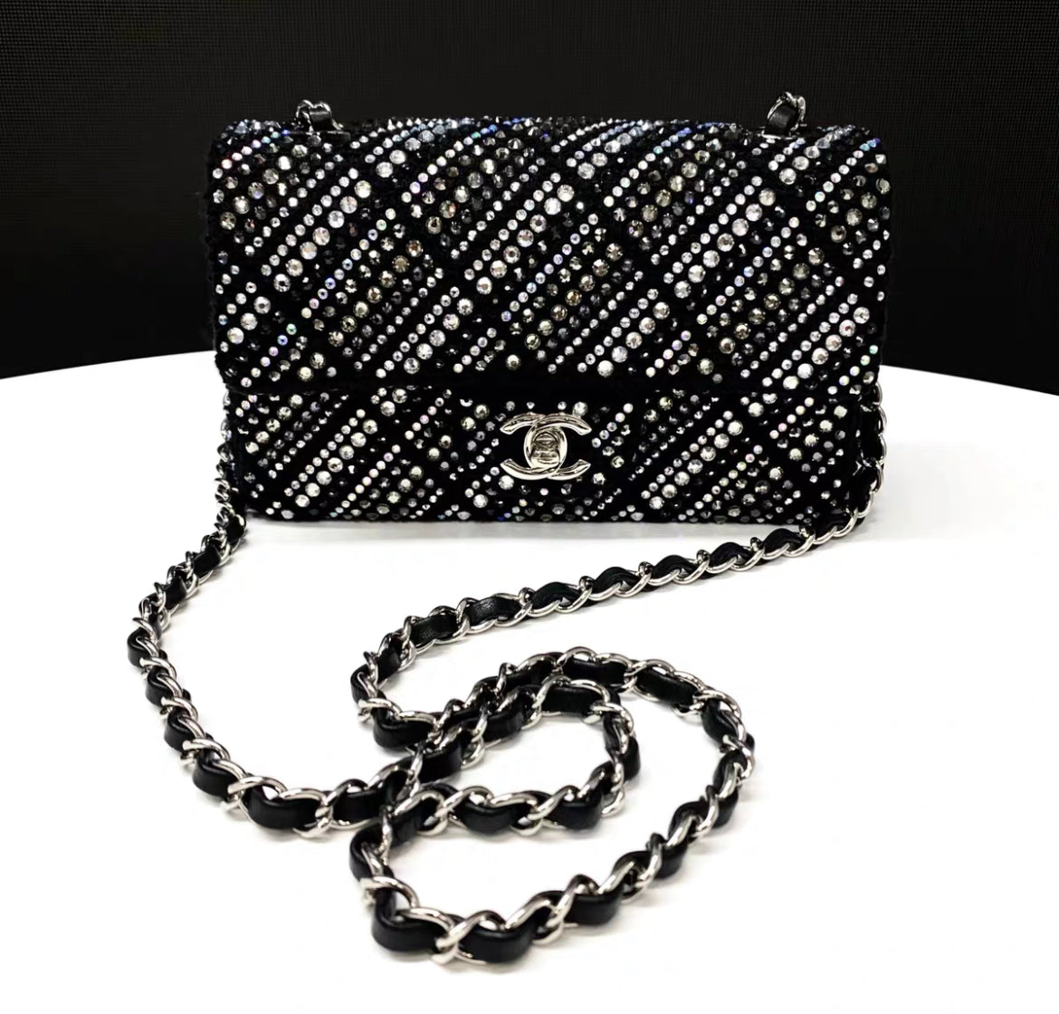 CHANEL 22A tweed, diamantÃ©s & silver metal black classic handbag