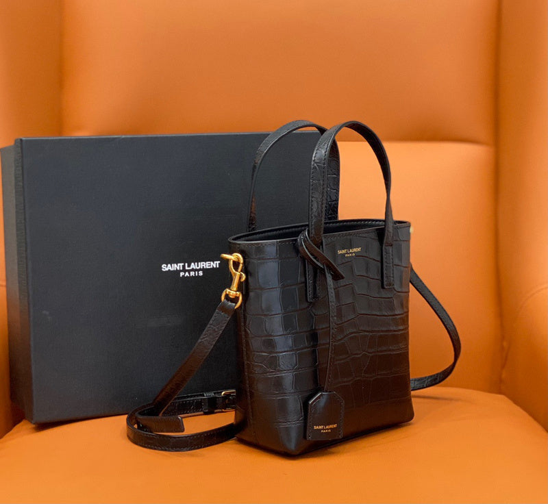 Yves Saint Laurent - Bags