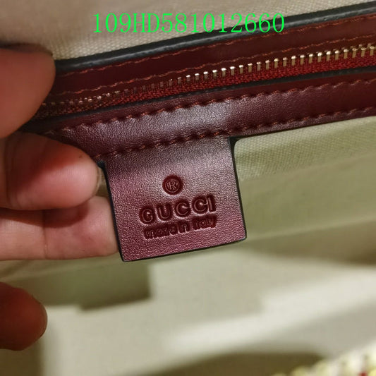 Gucci The Tote Style 2