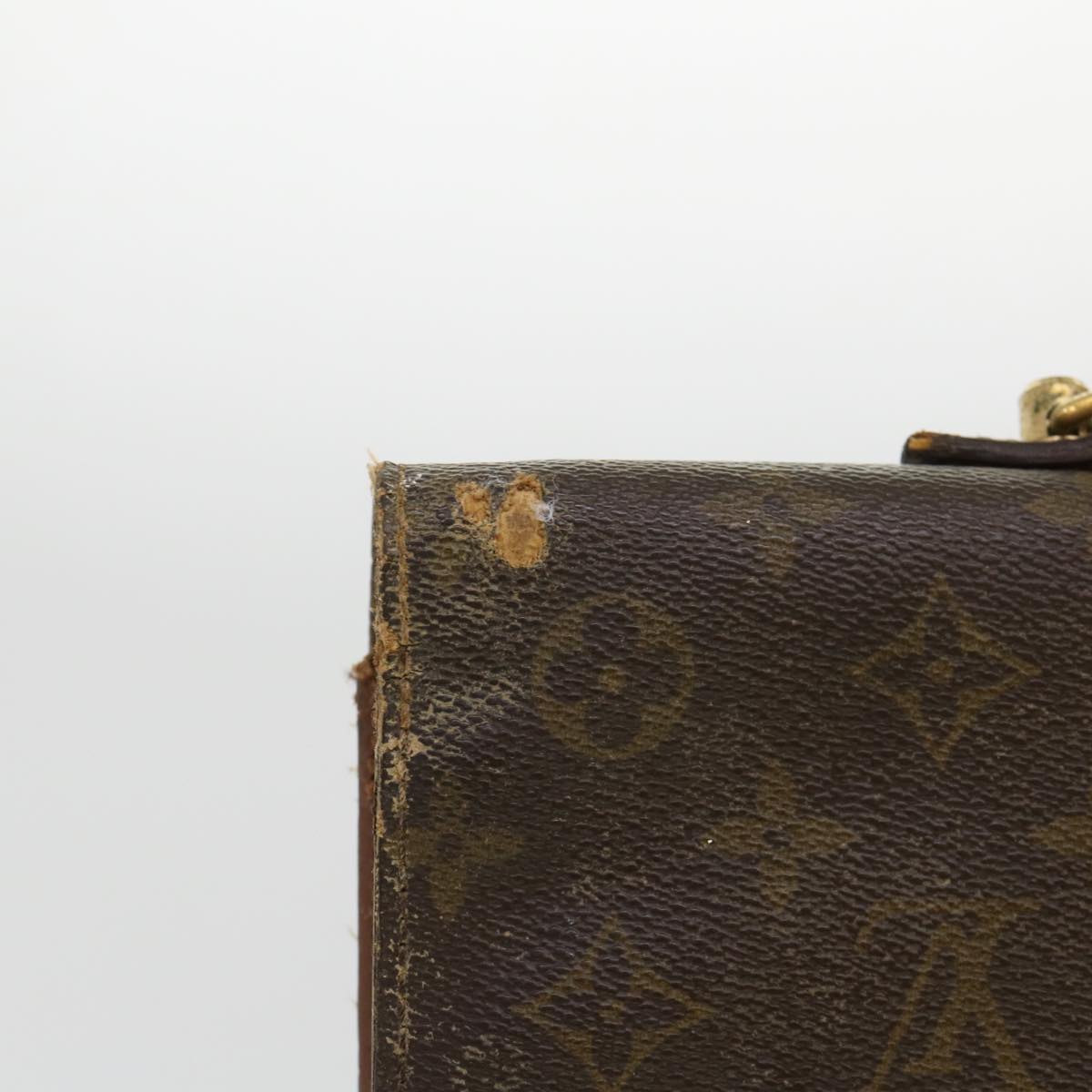 LOUIS VUITTON Monogram Porte Documents Bandouliere Hand Bag M53338 39673