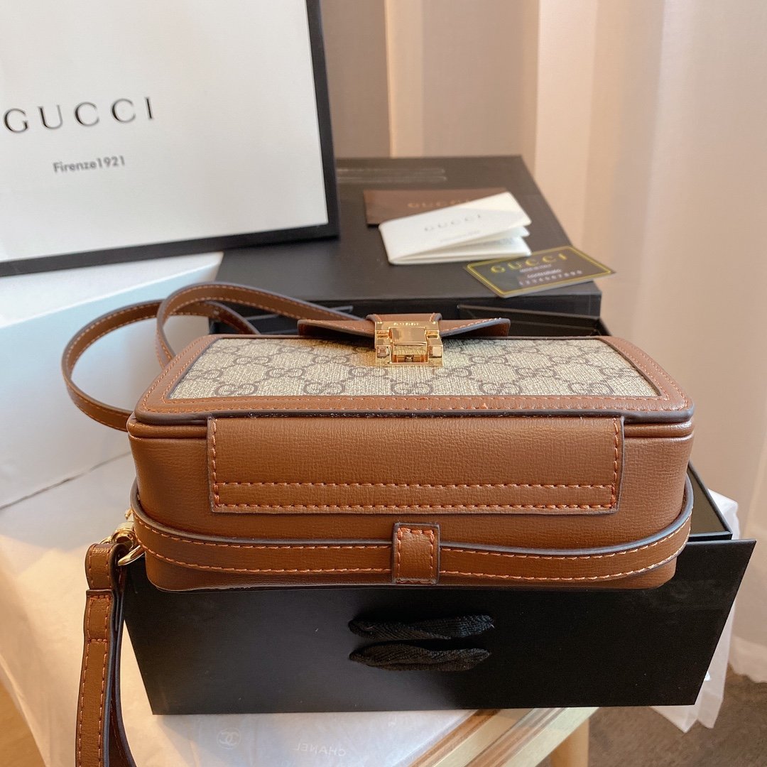 Gucci Arrival Handbag Style 40