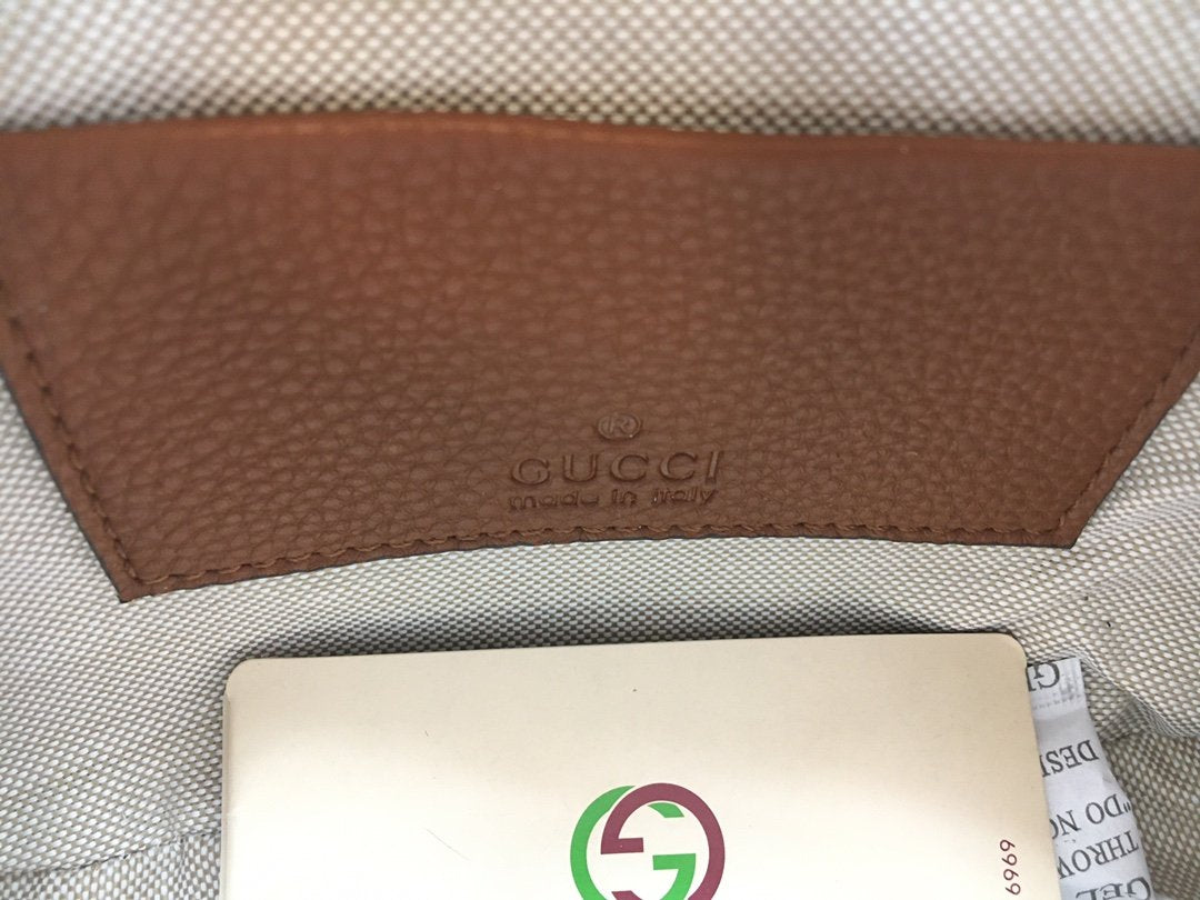 Gucci Arrival Handbag Style 150