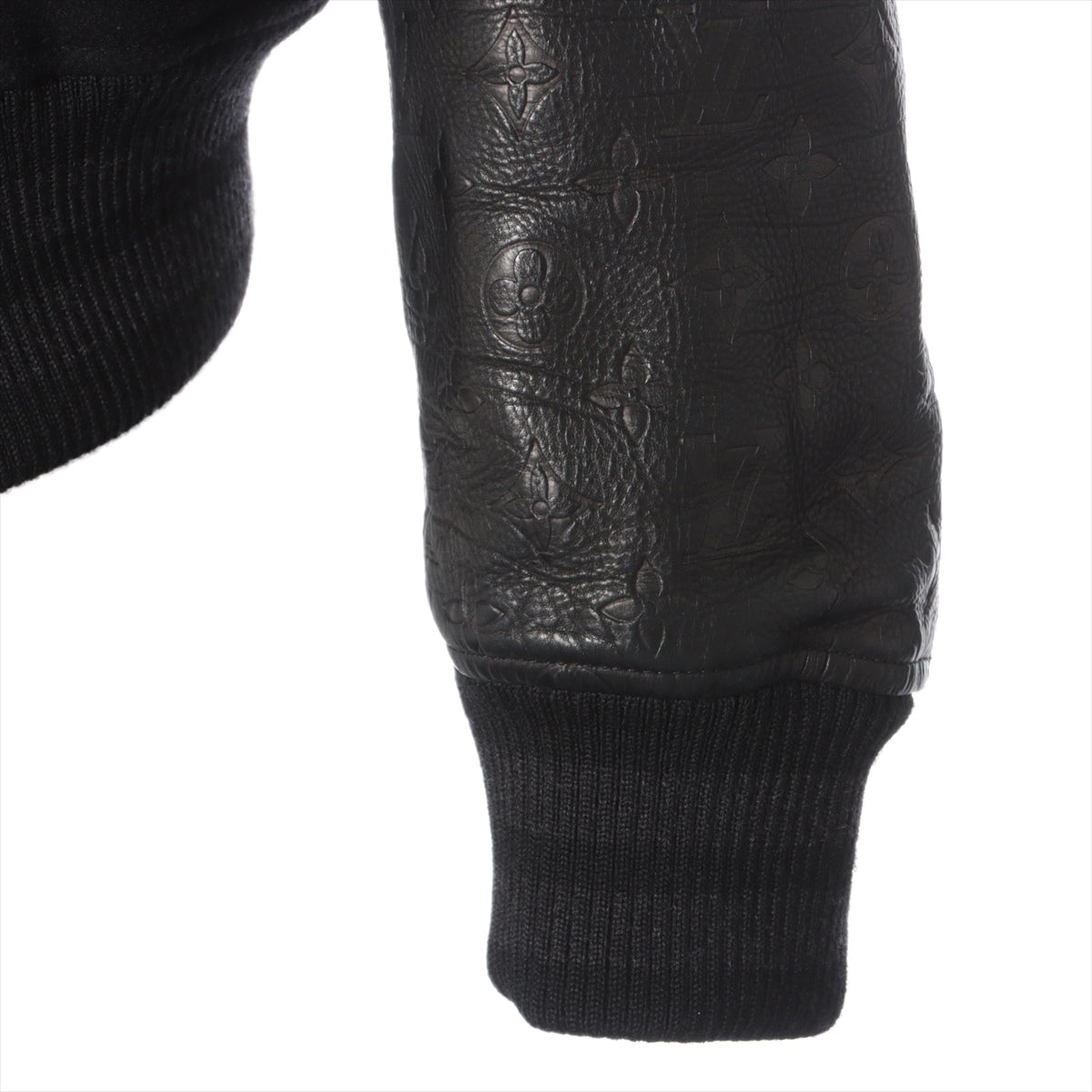 Louis Vuitton 22AW Wool x Leather St 46 Black x Grey RM222V Monogram Emboslezer and Wool Bronzone