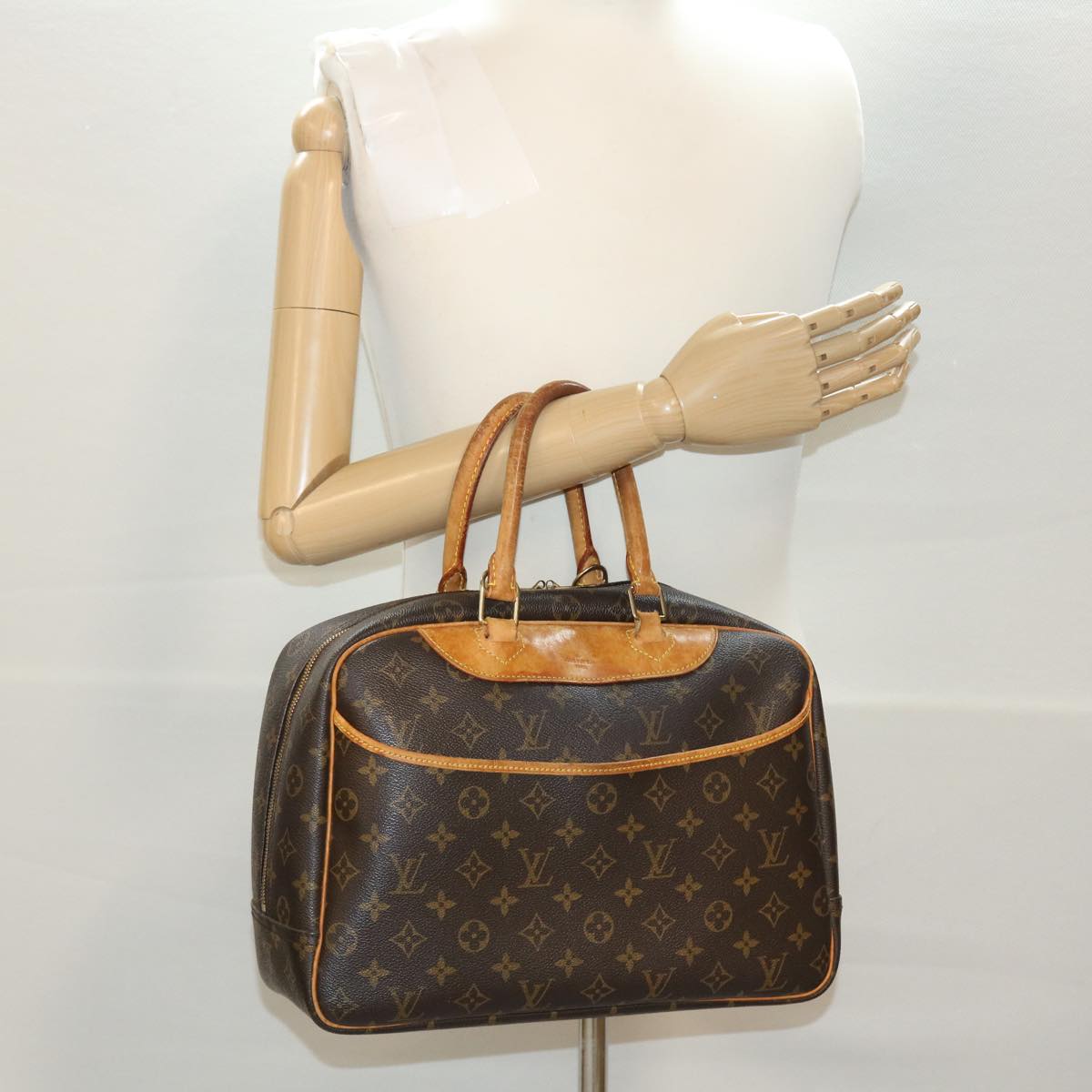 LOUIS VUITTON Monogram Deauville Hand Bag M47270 LV 40380