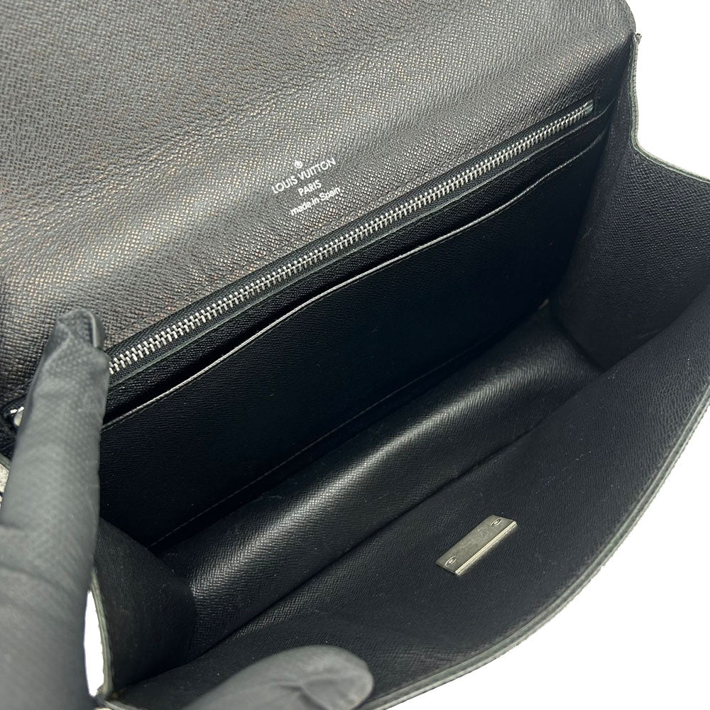 LOUIS VUITTON business bag M30782 Taiga black Selenga mens