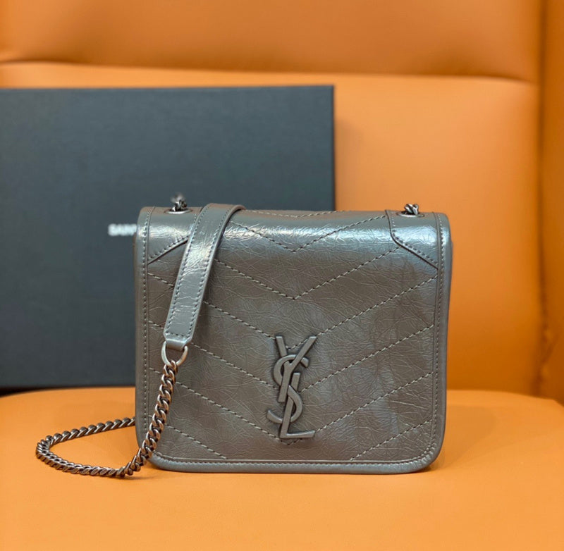 Yves Saint Laurent - Bags