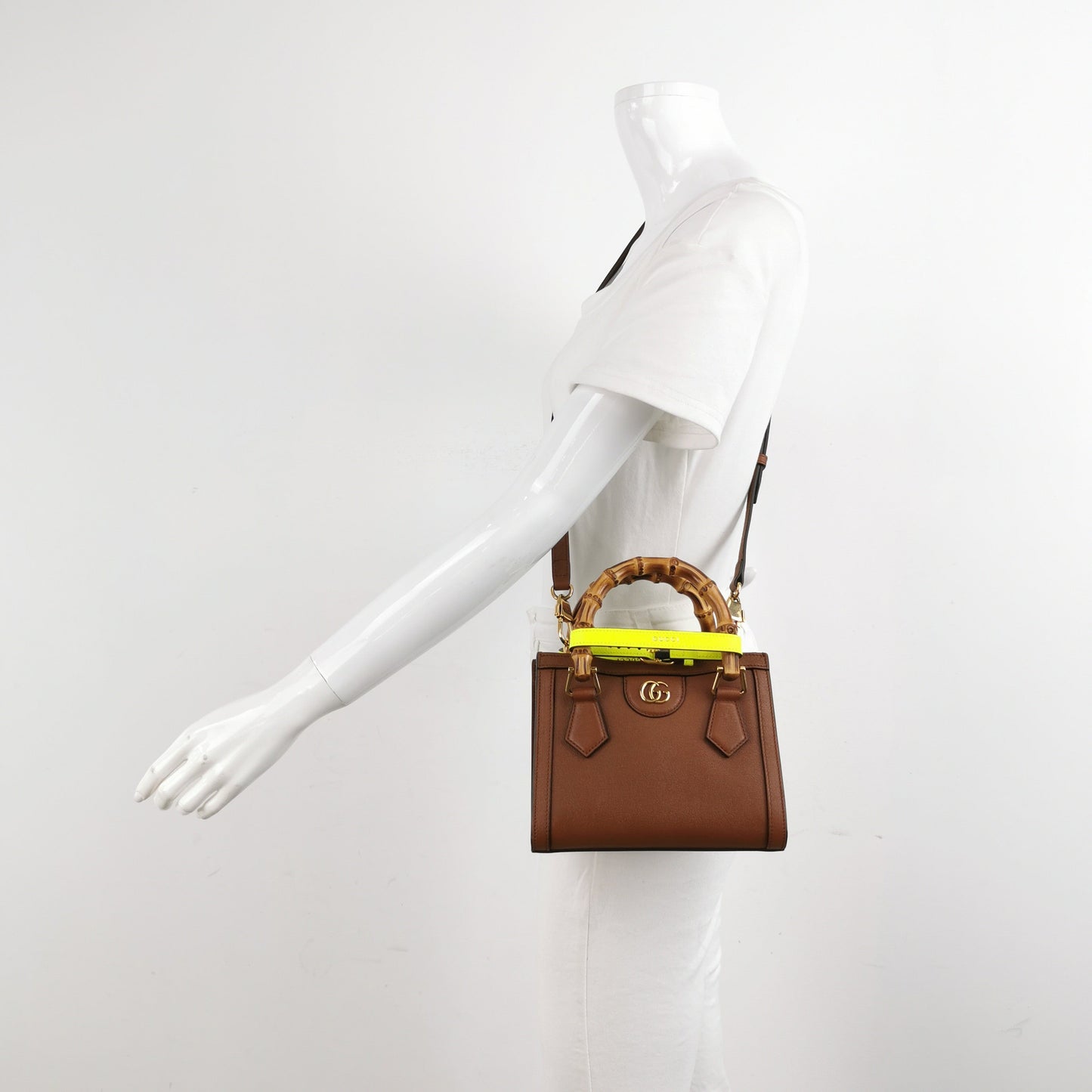 Gucci Diana Mini Tan Brown Leather Bag Bamboo Handle with Strap