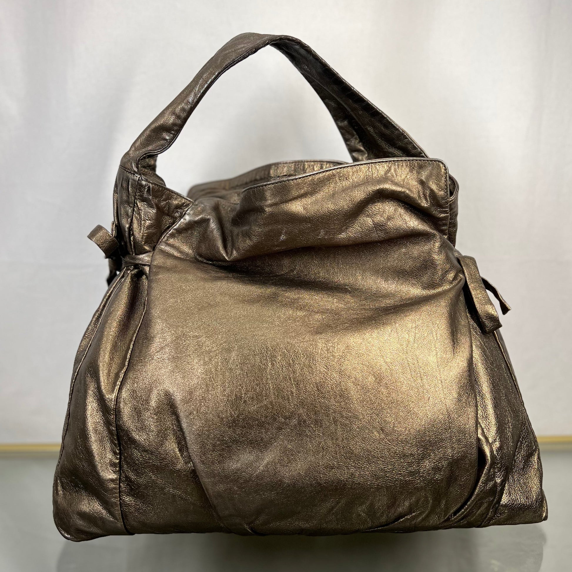 Gucci Leather Shoulder Bag