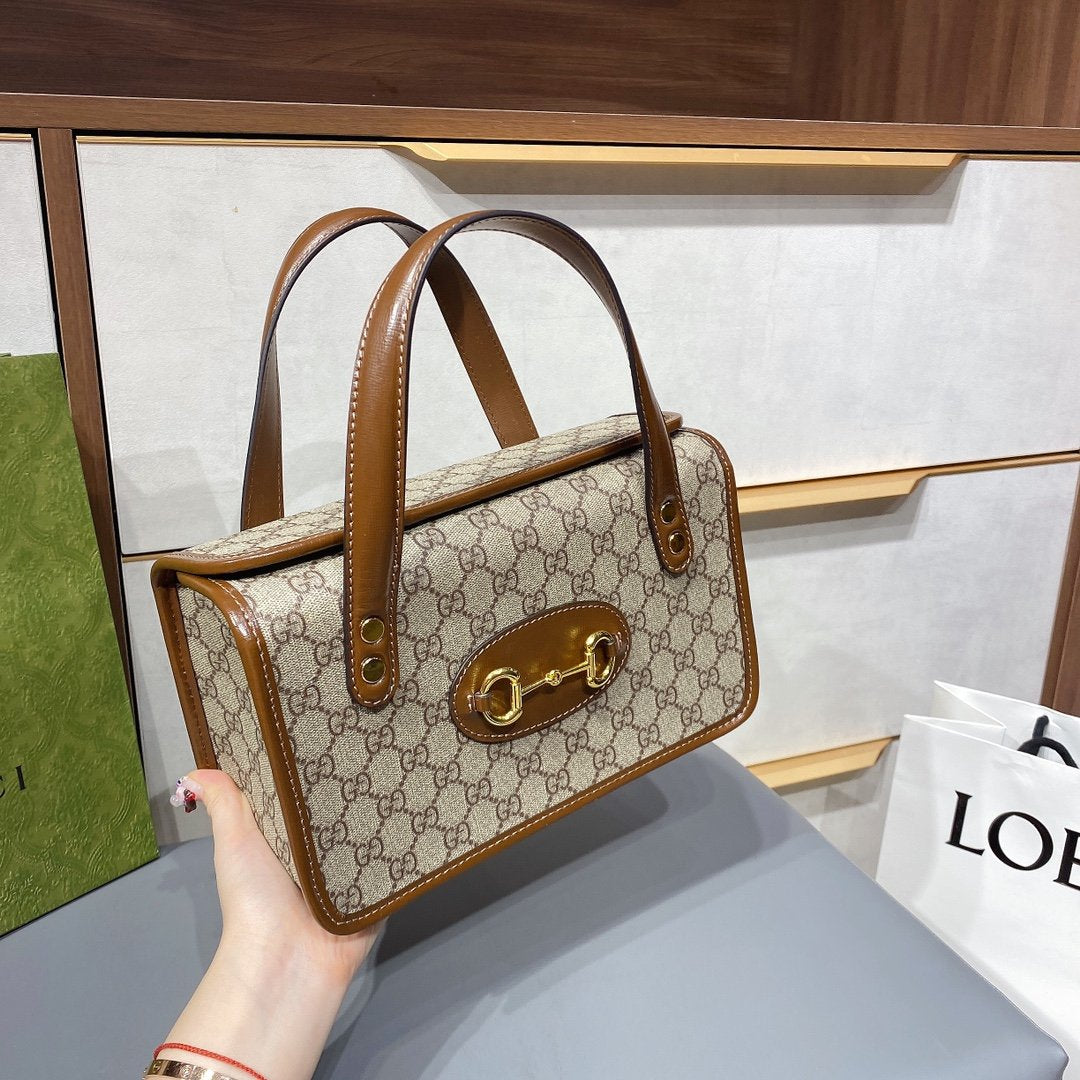Gucci Arrival Handbag Style 25