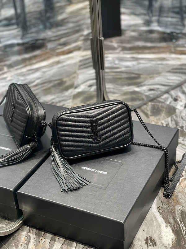 Yves Saint Laurent - Bags