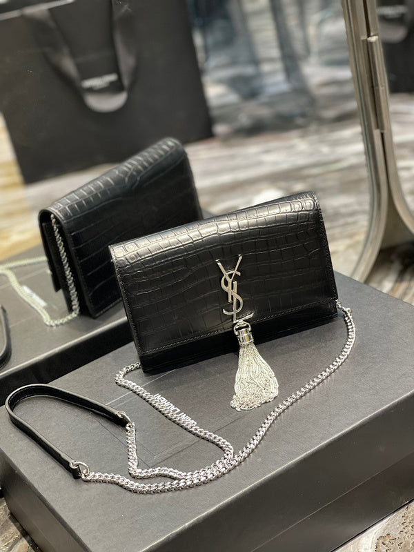 Yves Saint Laurent - Bags