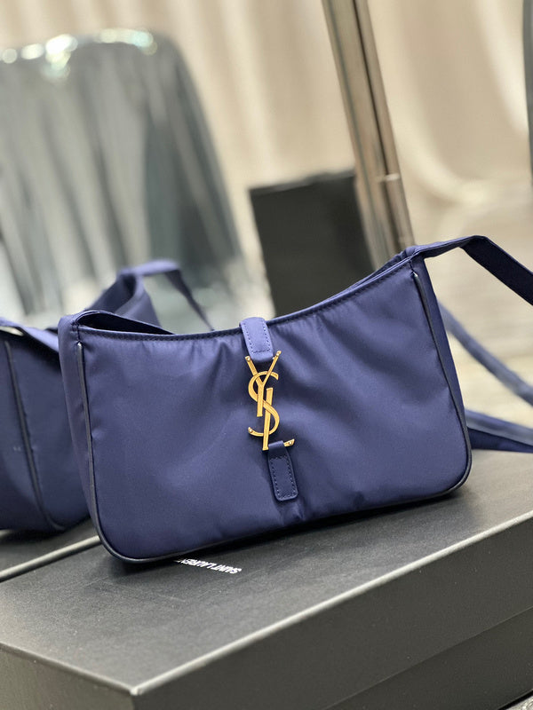 Yves Saint Laurent - Bags