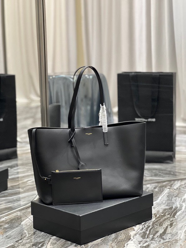 Yves Saint Laurent - Bags