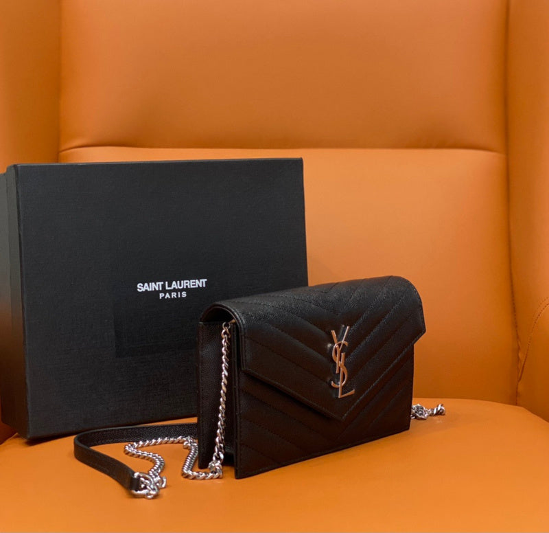 Yves Saint Laurent - Bags