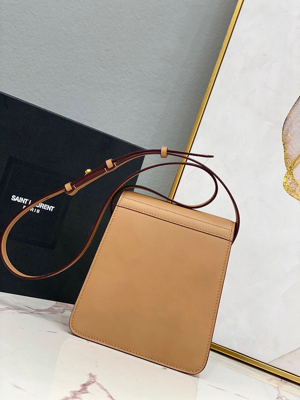Yves Saint Laurent - Bags