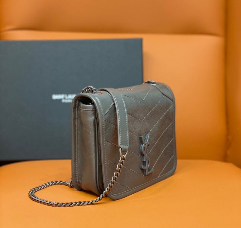 Yves Saint Laurent - Bags