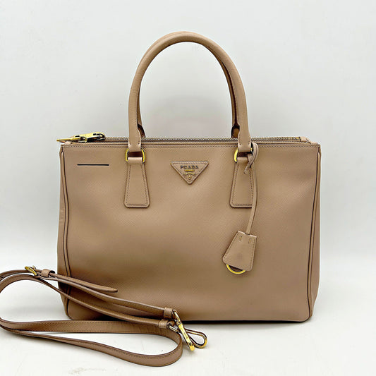 PRADA Saffiano Lux Medium Tote Cammeo ART1157382609