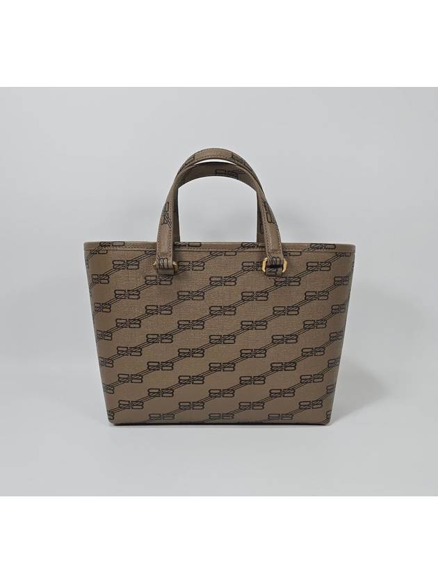 Luxury Balenciaga Trending 2026 Signature BB Monogram Small Shopper Bag
