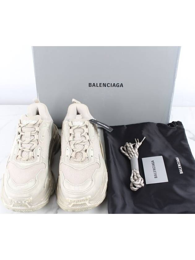 Luxury Balenciaga Trending 2026 Explorer Pouch Cross Bag Black
