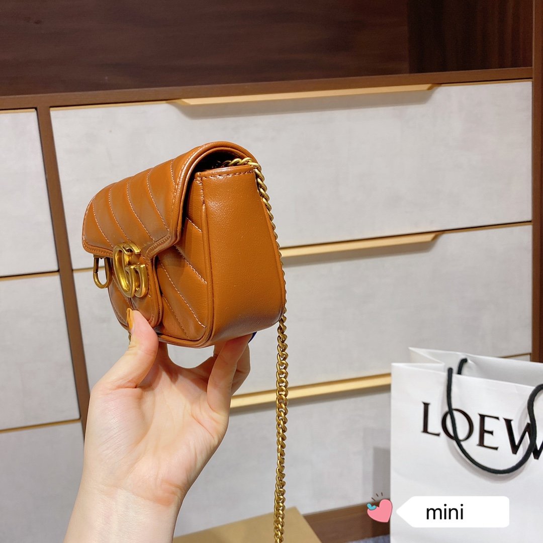 Gucci Arrival Handbag Style 38