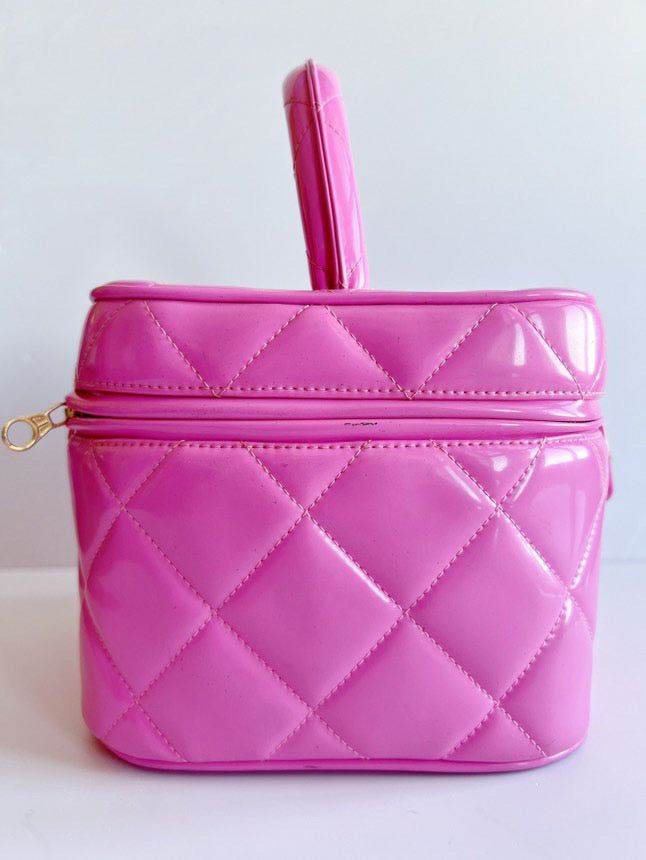 CHANEL 1995 "Barbie" Heart-Mirror Vanity Case Bag in pink