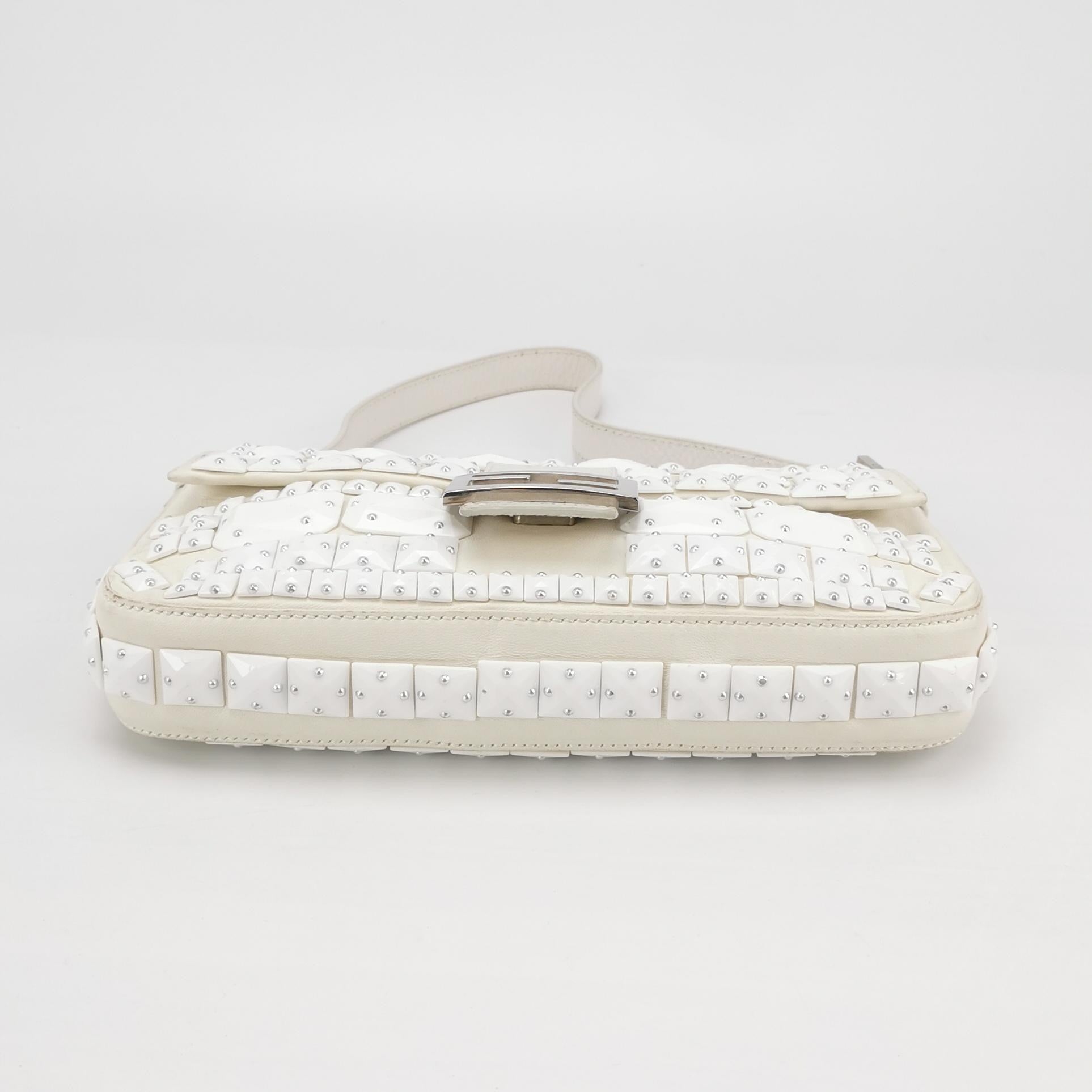 FENDI Baguette 1997 White Leather and Stones Zucca Interior Shoulder Bag