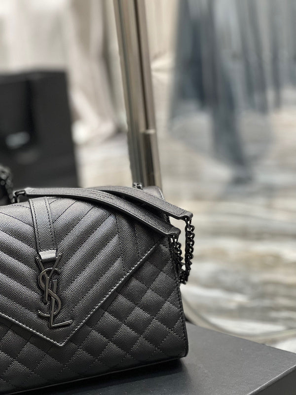 Yves Saint Laurent - Bags