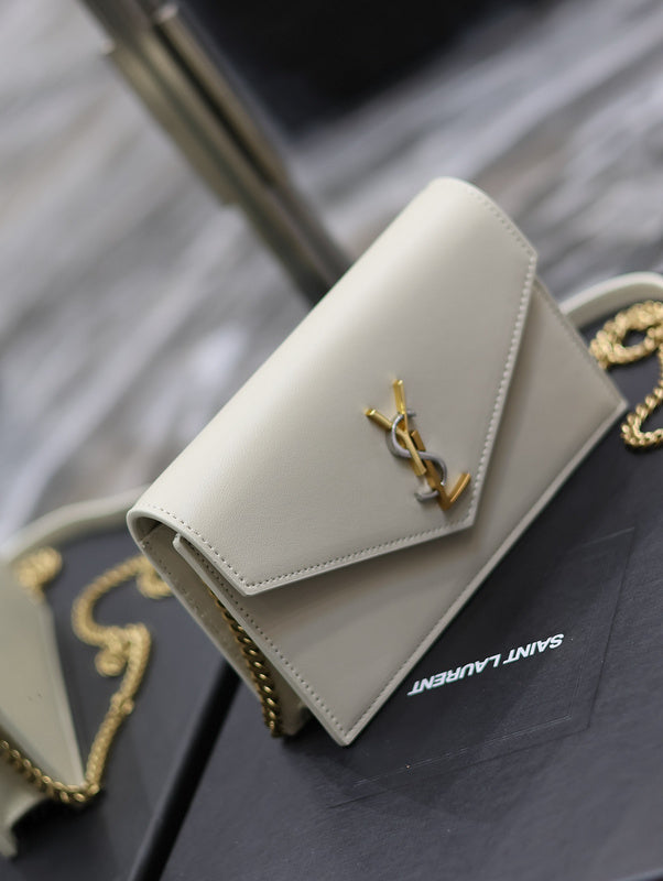 Yves Saint Laurent - Bags