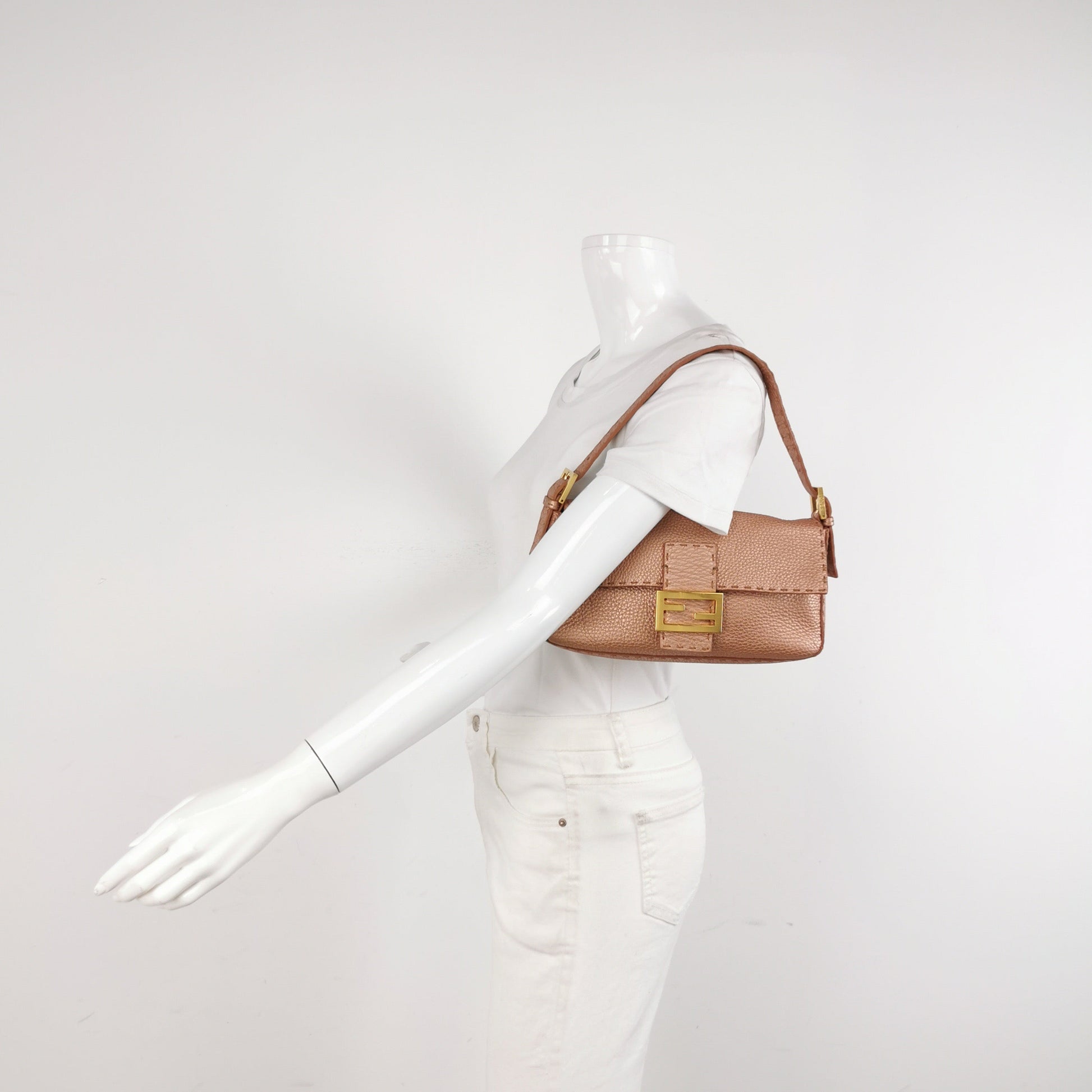 Fendi Baguette Selleria Calfskin Leather Iridescent Metallic Pink Shoulder Bag