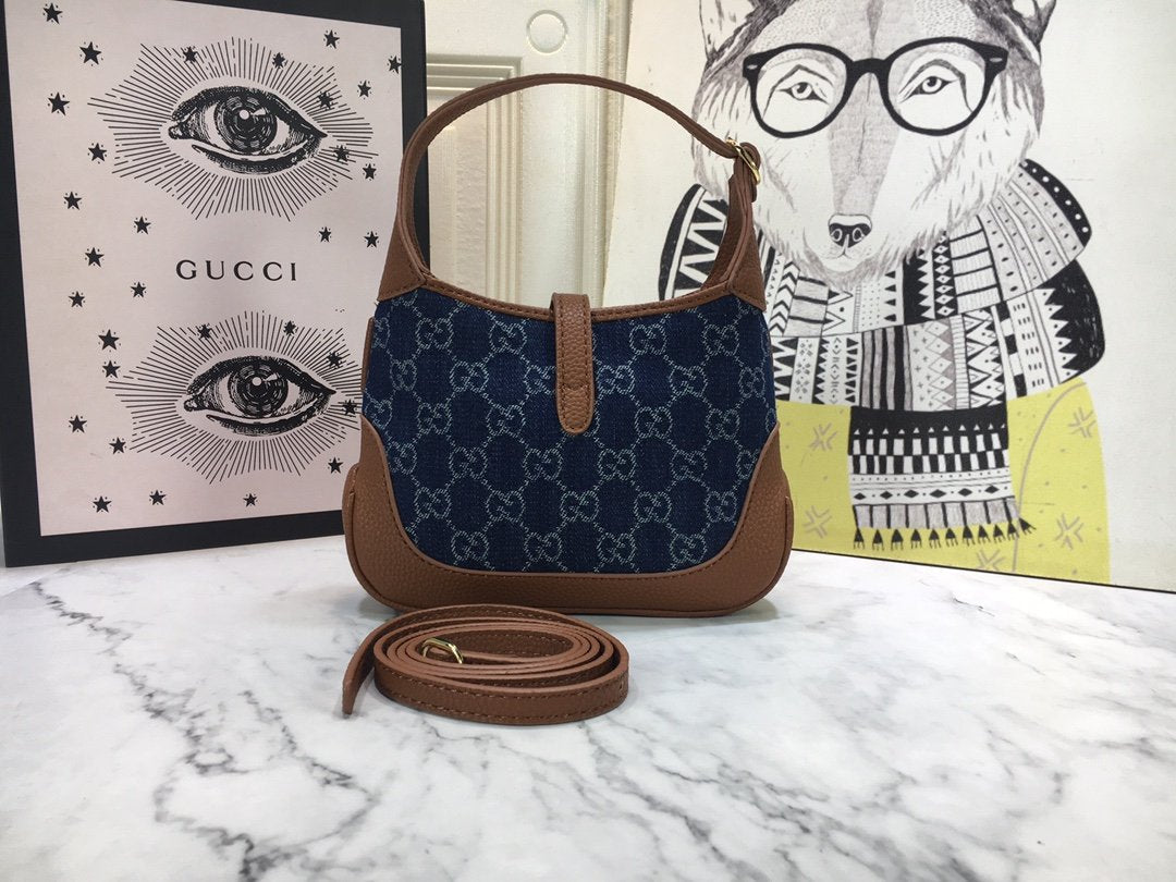 Gucci Arrival Handbag Style 150