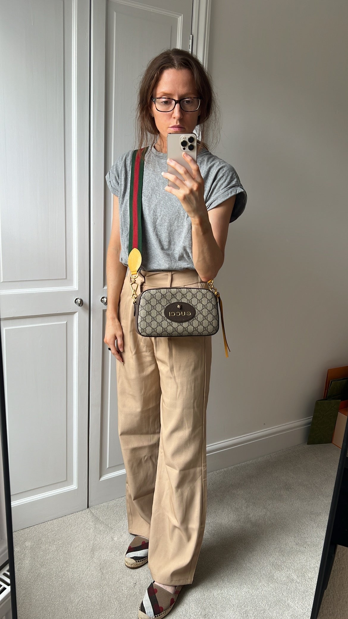 Gucci Neo GG Supreme Messenger Bag (RRP £1310)