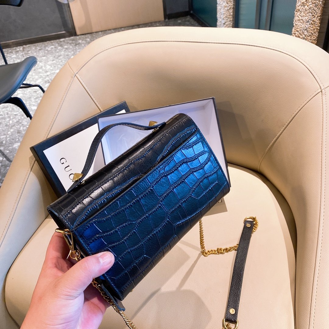 Gucci Arrival Handbag Style 35
