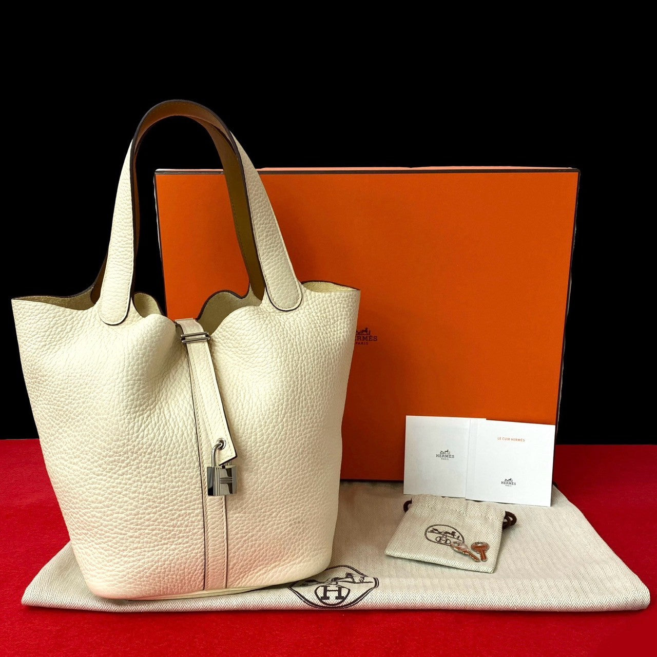 HERMES Handbag Taurillon Clemence white Picotan Lock MM