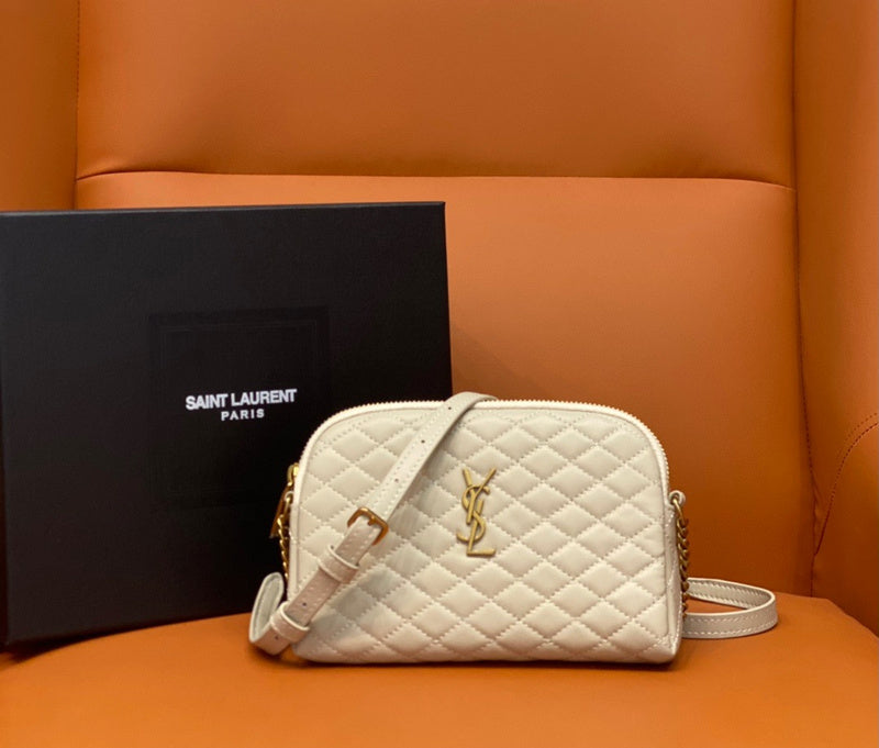Yves Saint Laurent - Bags
